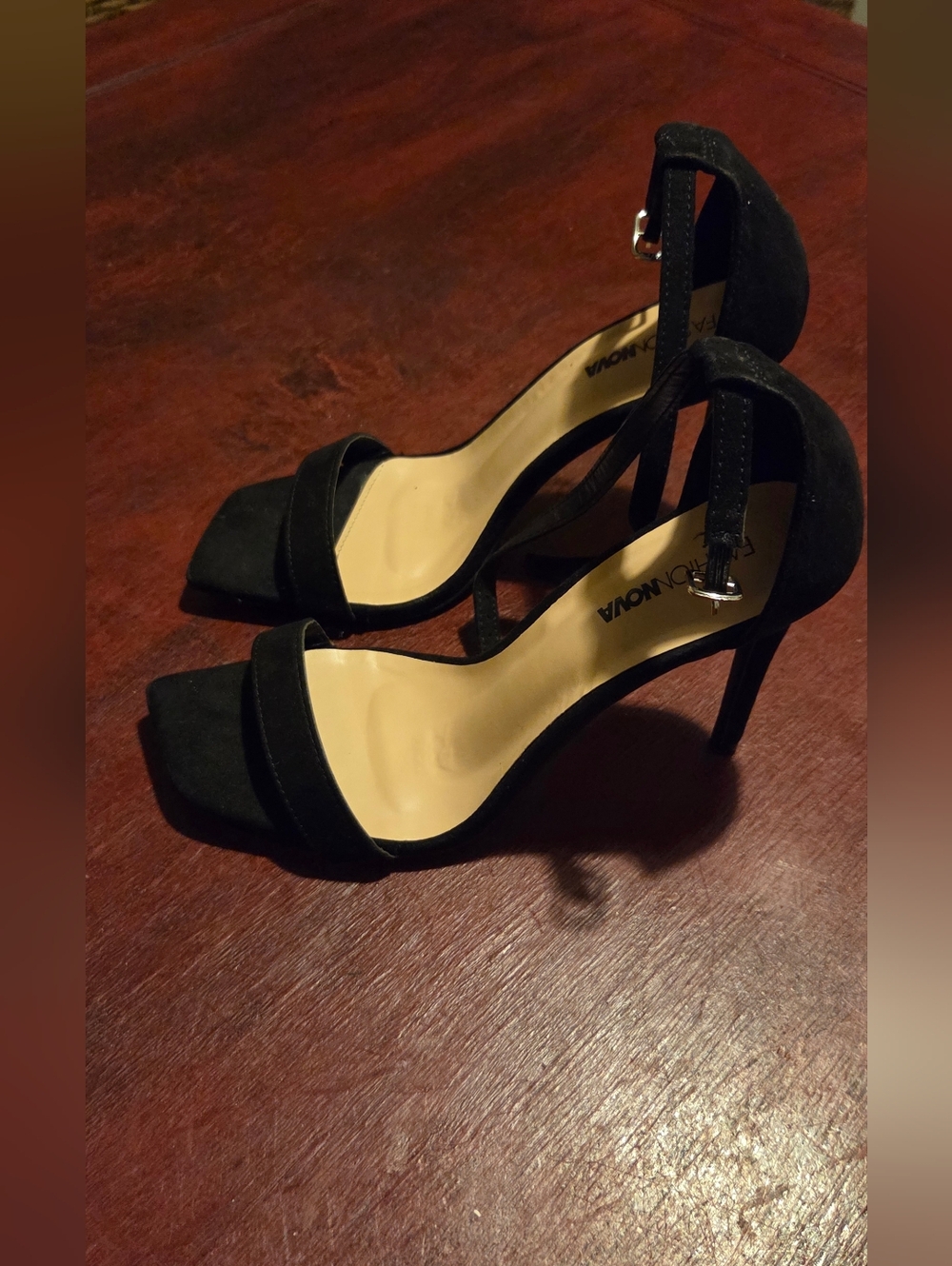 Fasion Nova Black High Heel Ankle Strap Sandals Size 9
